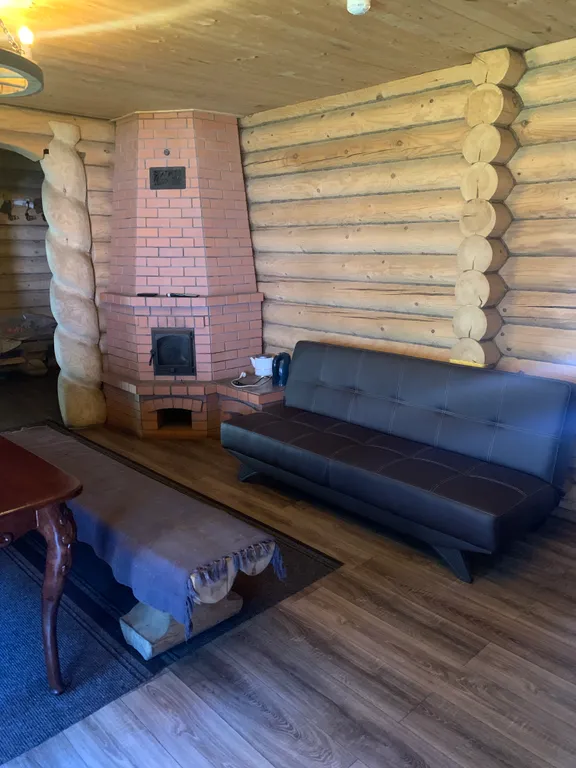 Дом с баней в сосновом бору на озере