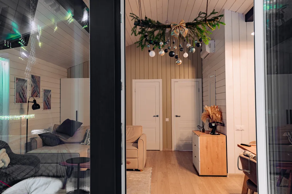 Дом с видом на лес и реку