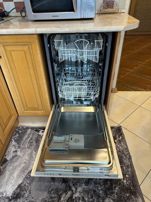 Большая квартира с парковочным местом на волжской набережной