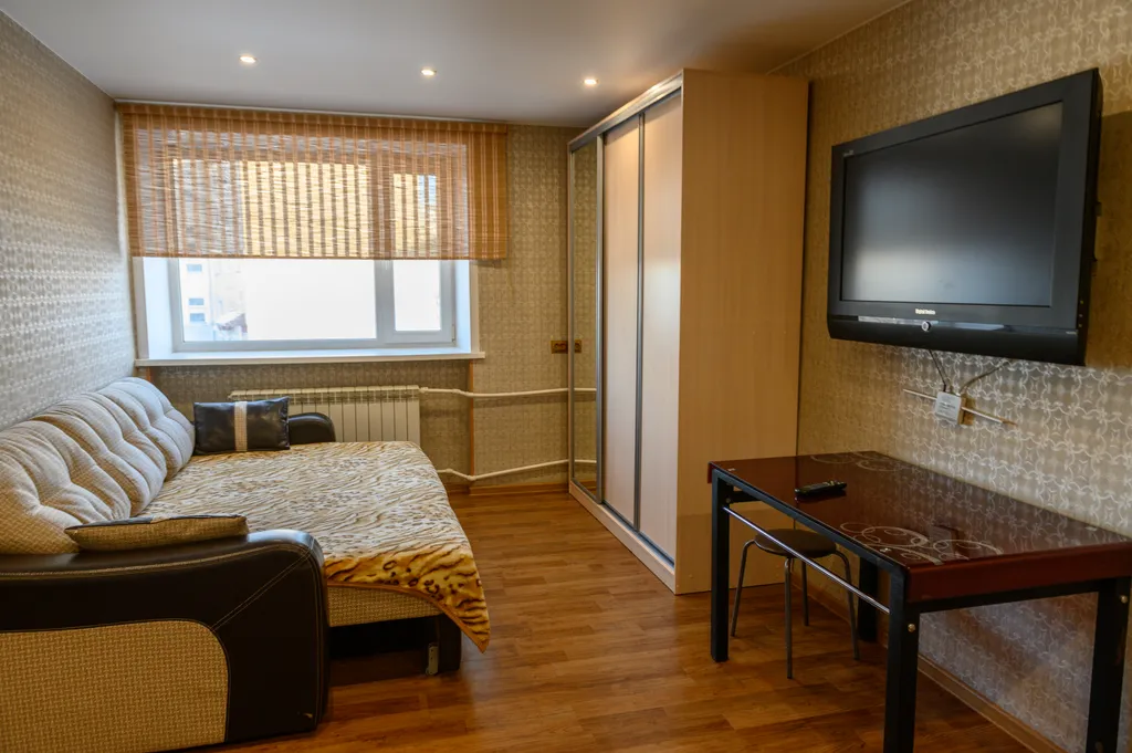 Уютная квартира в центре города возле Театра Горького