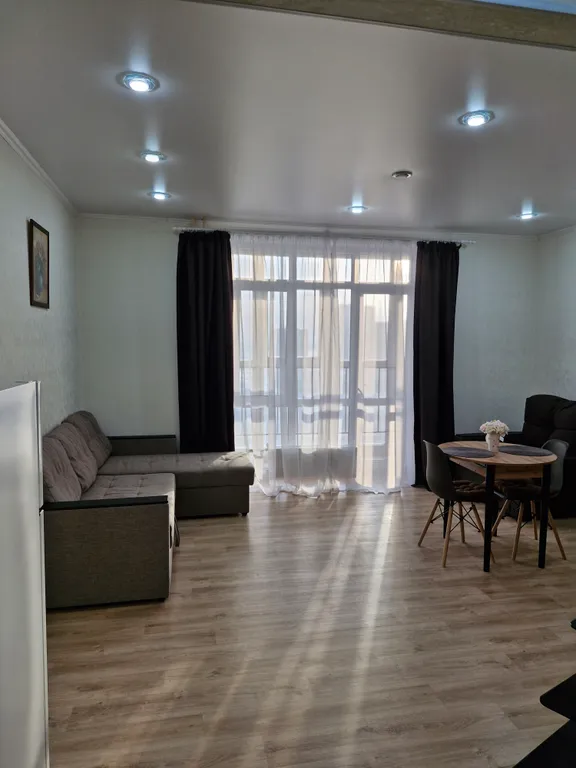 Уютная студия с панорамным видом рядом с СитиМоллом и горячими источниками