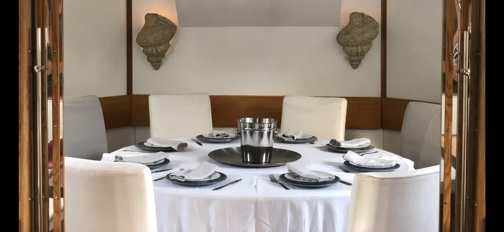 Теплоход для проживания