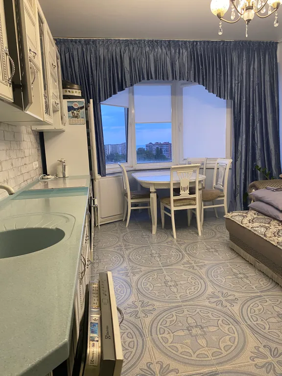 Трехкомнатная уютная, просторная квартира в Хосте