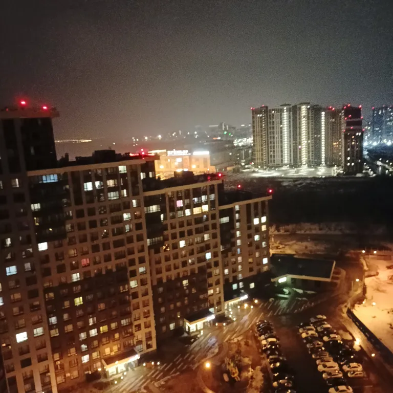 Евро 2-комнатная квартира, новостройка Метропарк в центре