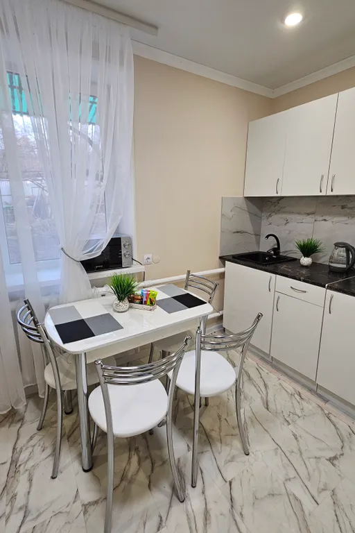 Коттедж Уютный, светлый дом в тихом спальном районе — Кисловодск