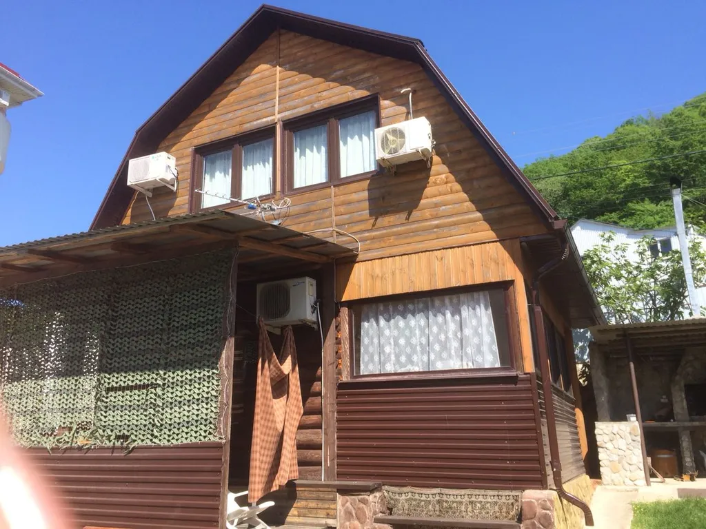 Коттедж 3-комнатный Дом — аренда посуточно в Небуг