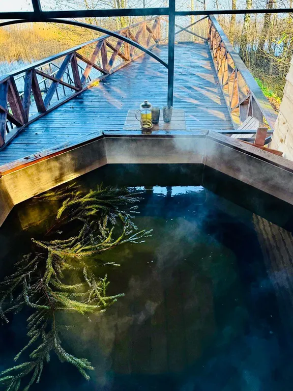 Коттедж Дом на берегу озера — Уткино