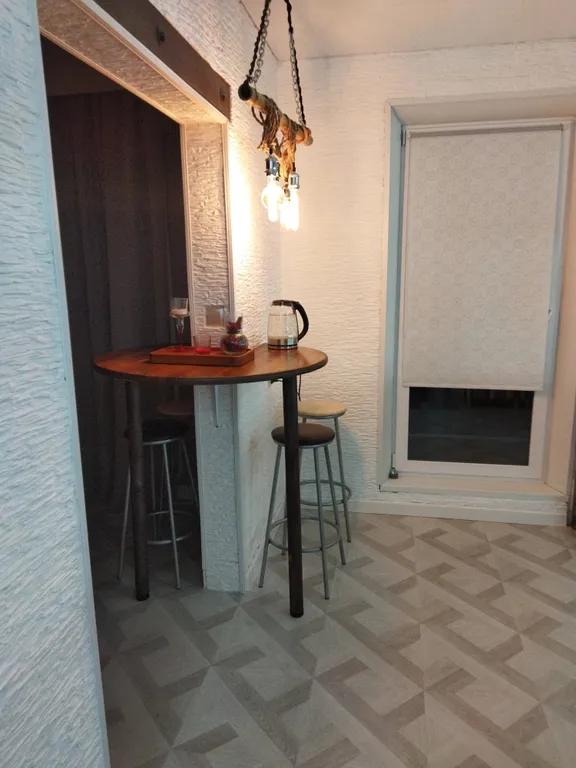 Апартаменты напротив ТРК Родник