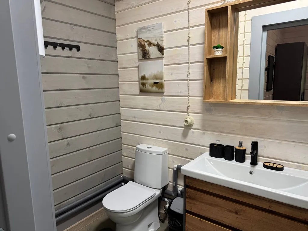 Дом на берегу озера в Валдайском Национальном парке, дом №5