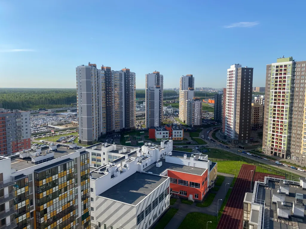 Стильная, уютная, солнечная студия в современном микрорайоне