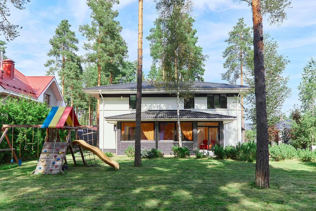 Коттедж Коттедж с большой баней и кальянной зоной — Сертолово