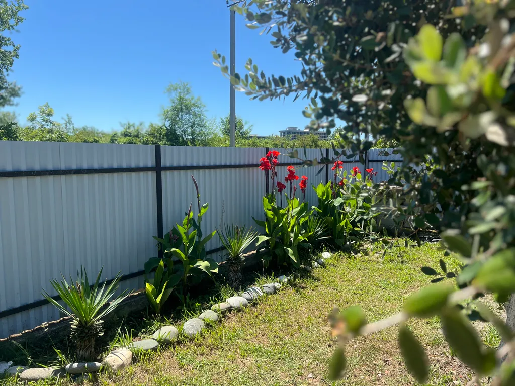 Дом коттедж