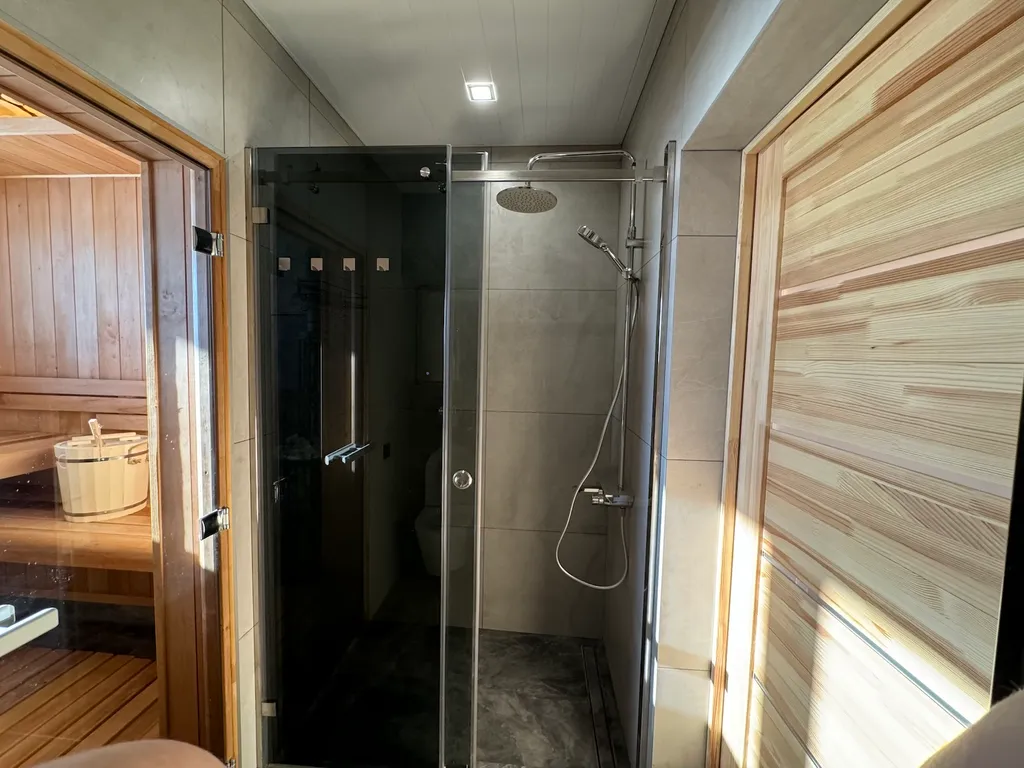 Домик на озере Ихоярви (дом №4)