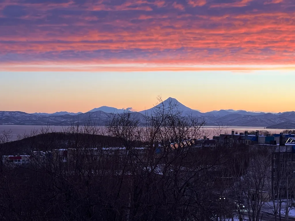 Уютная квартира в одном км от автостанции с видом на бухту