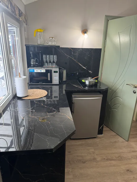 Коттедж Апартаменты Лаванда дом 2 — Южная Озереевка