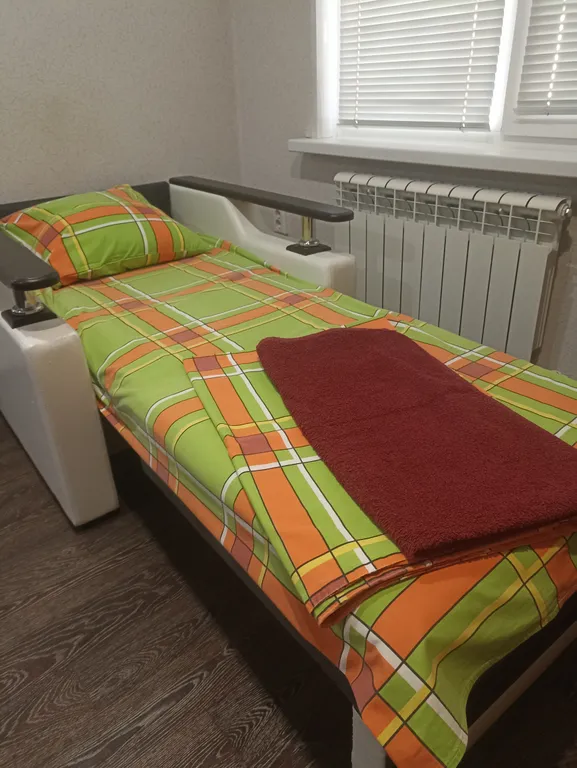 Уютный гостевой домик во дворе частной усадьбы