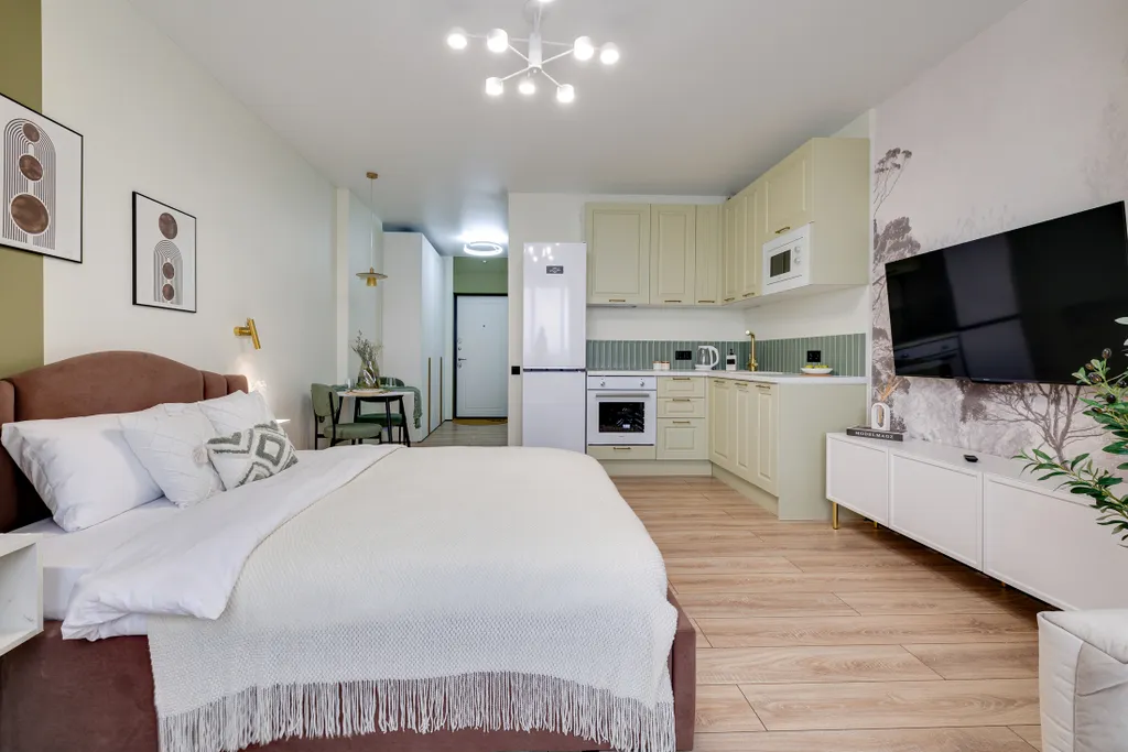 Студия на бульваре