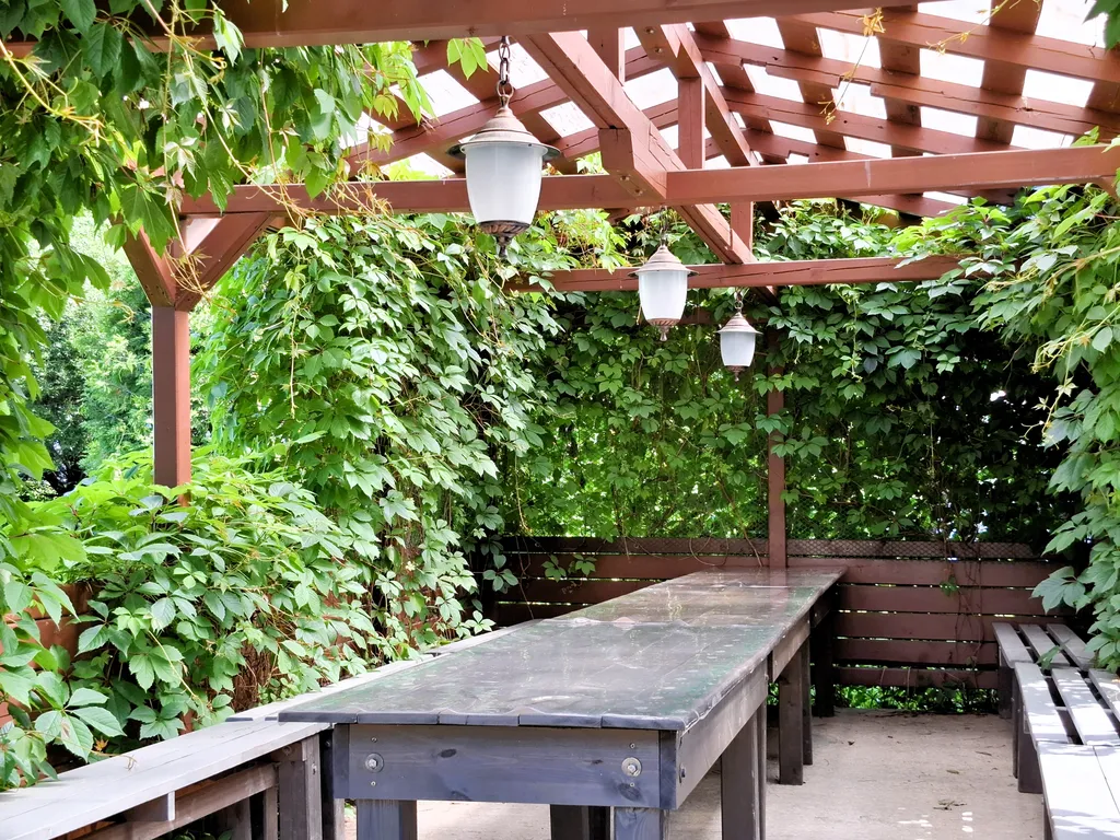 Дом-замок для большой компании