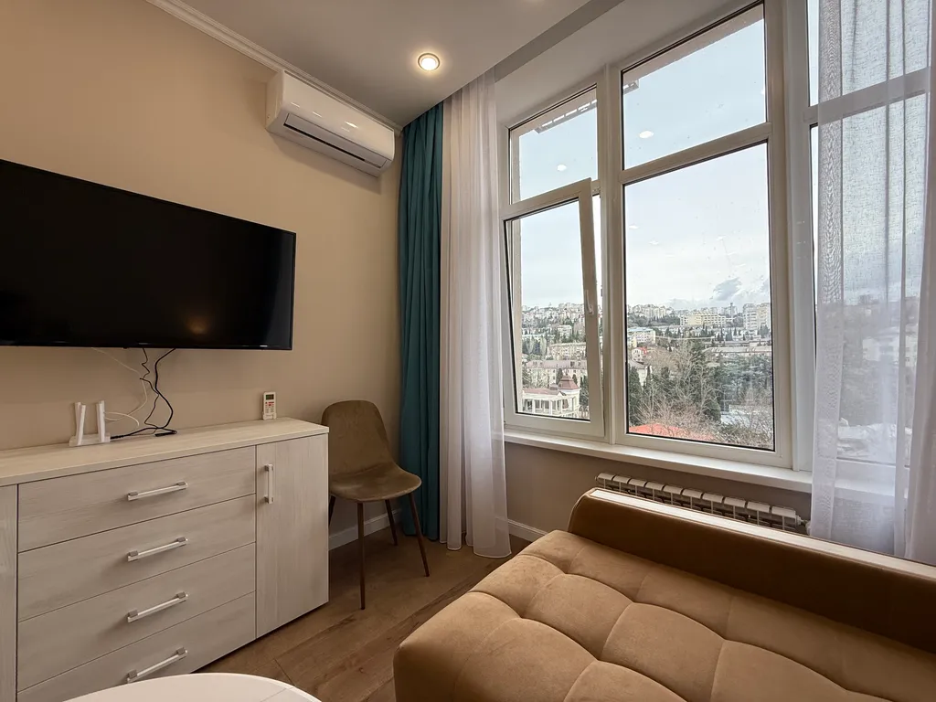 Квартира студия в центре Ялты