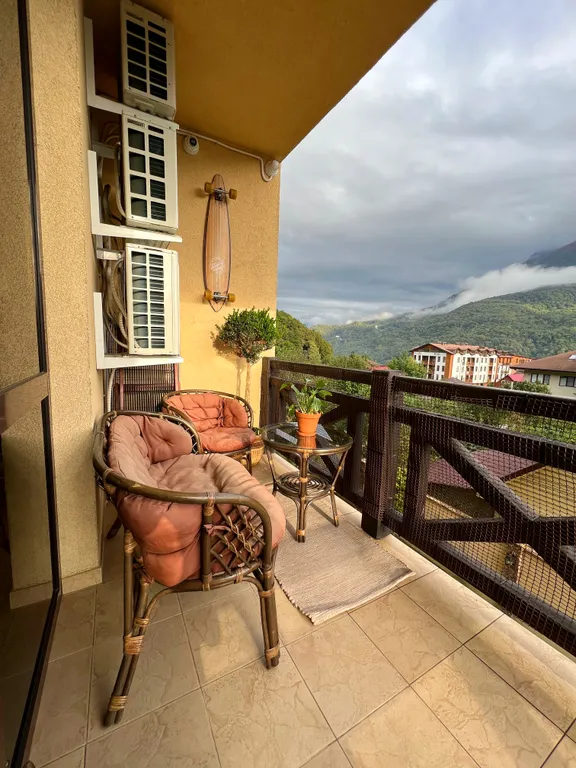 Квартира с видом на горы