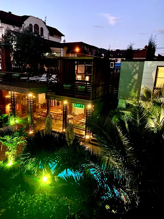 Коттедж Домик у бассейна — Сириус