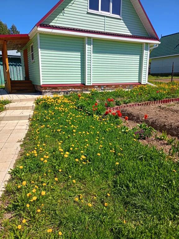 Уютный жилой дом с видом на Волгу