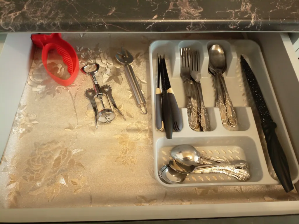 Квартира в спальном микрорайоне с парком для отдыха на Волге