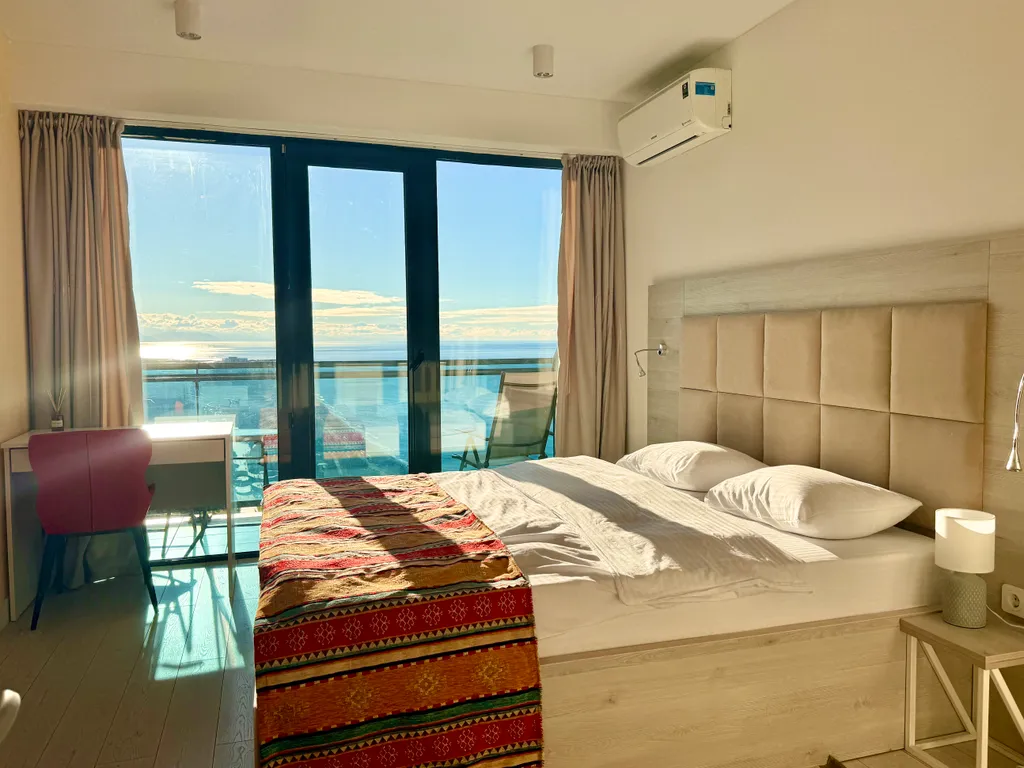 Квартира Beach Tower студия на берегу моря — аренда посуточно в Батуми
