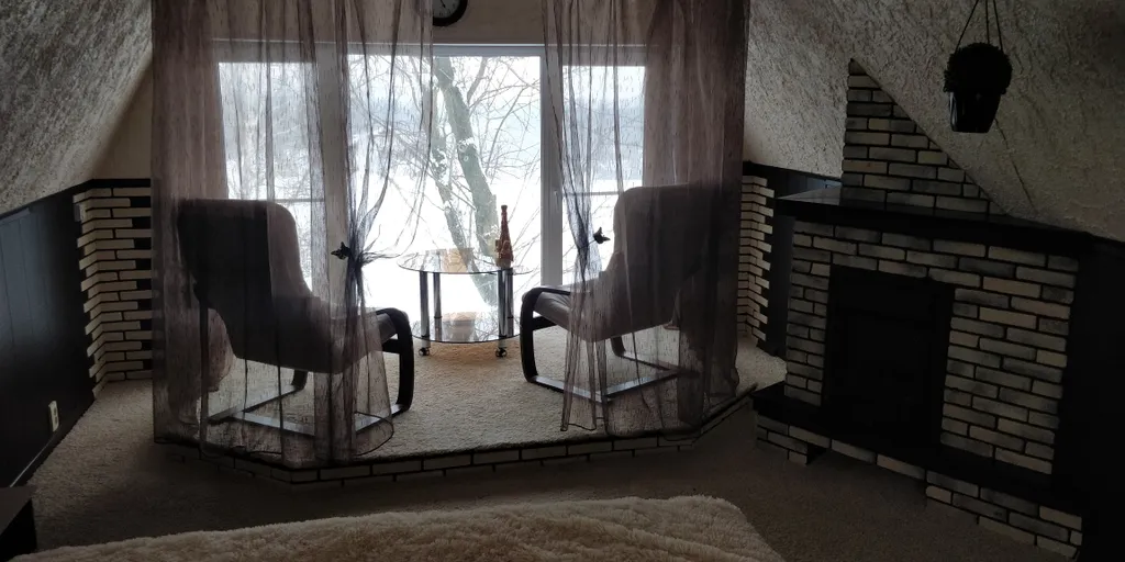 Дом на краю света с видом на Оку рядом с горнолыжной деревней Новинки