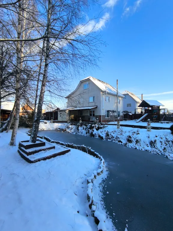 Abramovich House - Большой коттедж с видом на пруд и лес — аренда посуточно в Нарочь