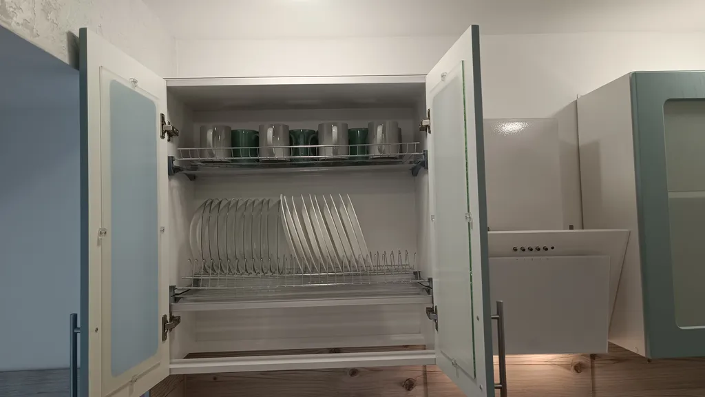 В центре старой Териберки