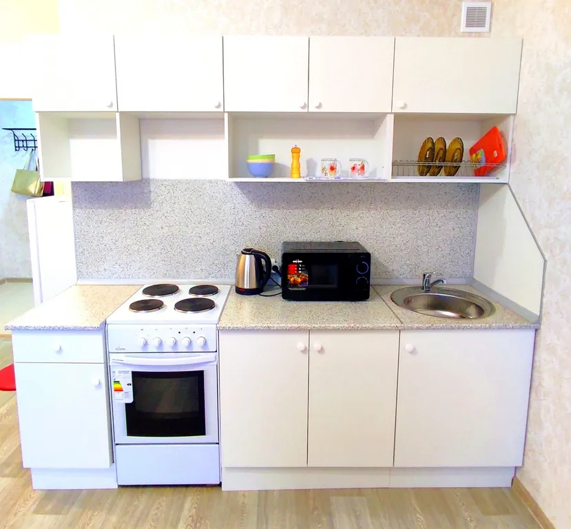 Квартира Просторная студия Да. Квартал Республики — Тюмень