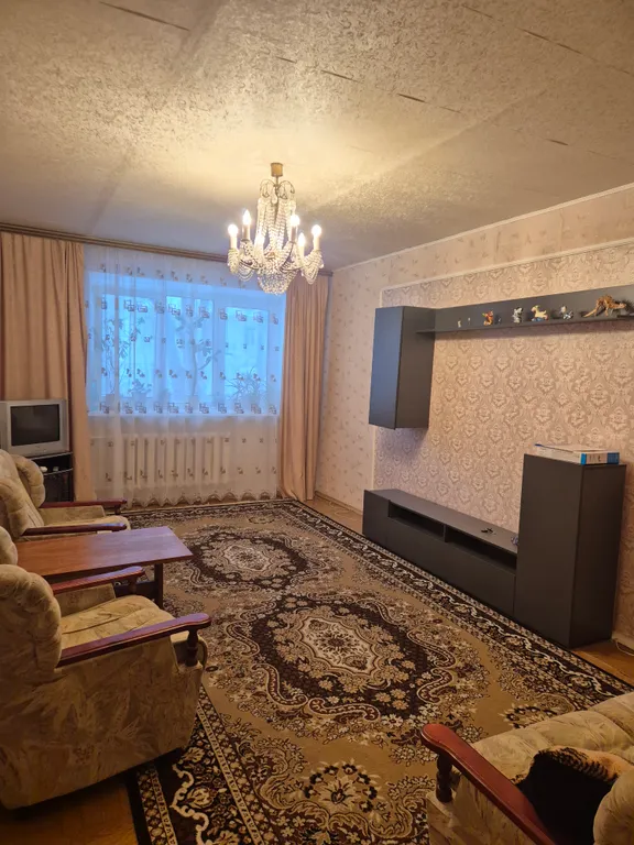 Уютная теплая трёхкомнатная меблированная квартира