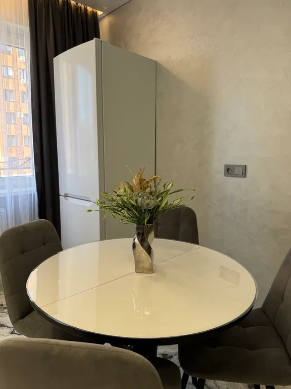 Квартира с дизайнерским ремонтом и видом на горы