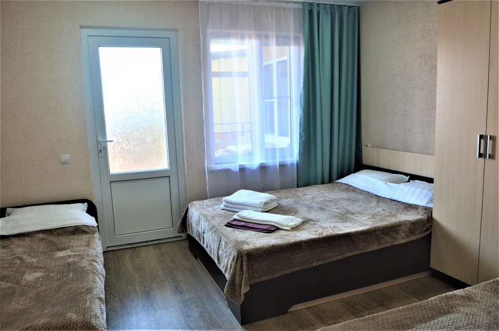 Квартира Комната — аренда посуточно в Голубицкая