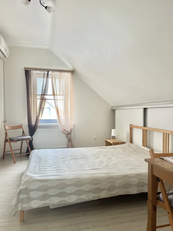 Загородный дом 5 спален с бассейном и большой территорией