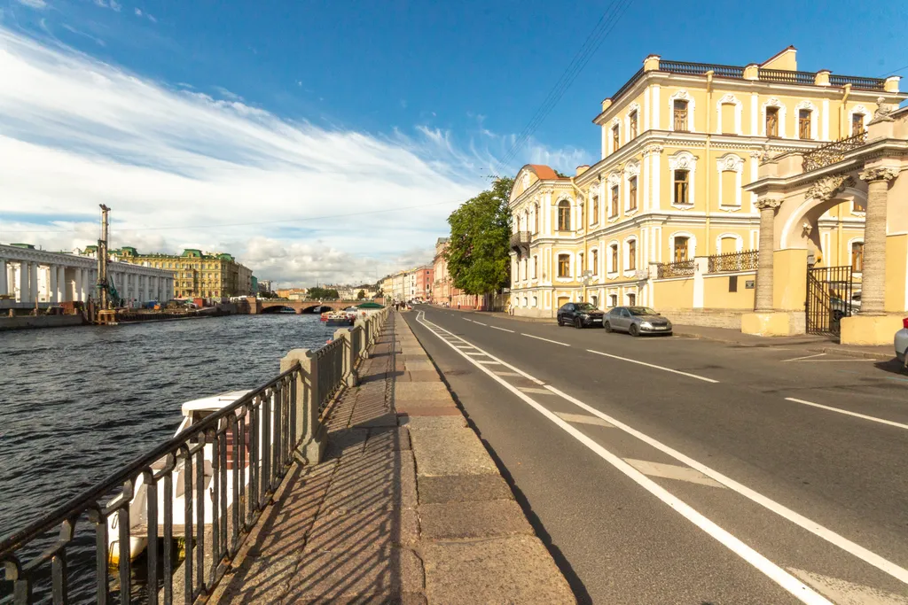 Квартира Квартира у Аничкова моста с бесплатной парковкой — Санкт-Петербург