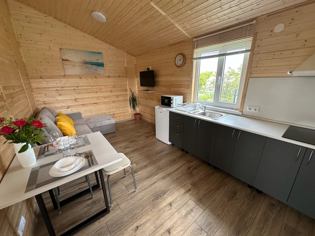 Уютный летний домик, недалеко от моря ждёт Вас