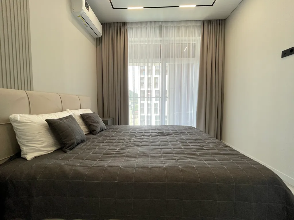 Дизайнерская евротрёхкомнатная квартира в жк аллея парк