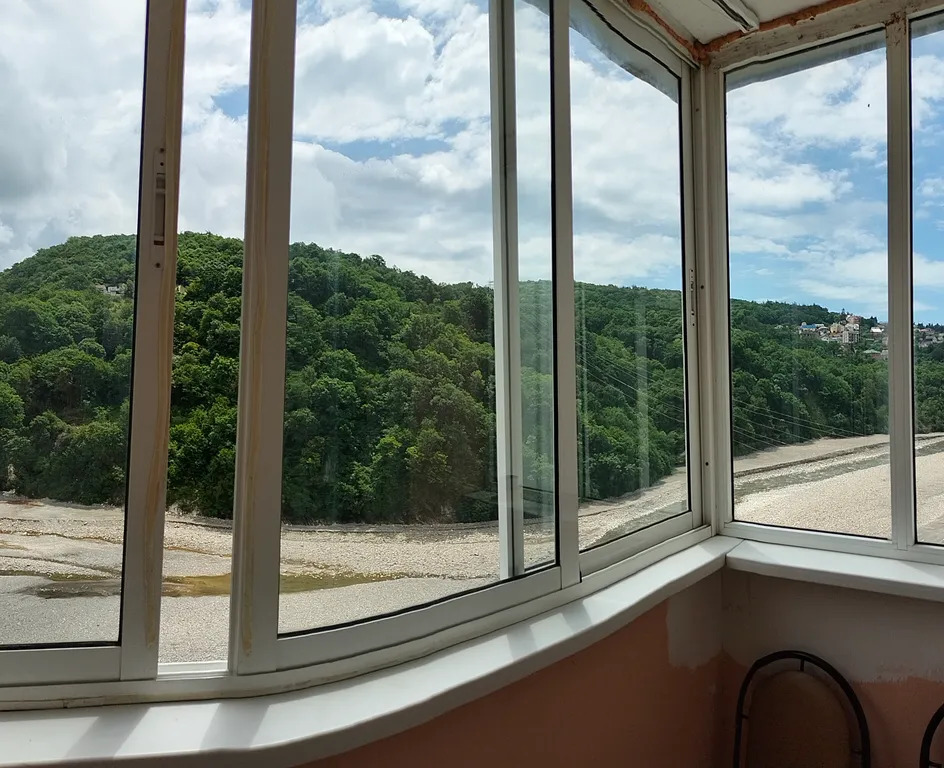 Квартира Видовая квартира на самом берегу горной реки Псезеазусе — Лазаревское