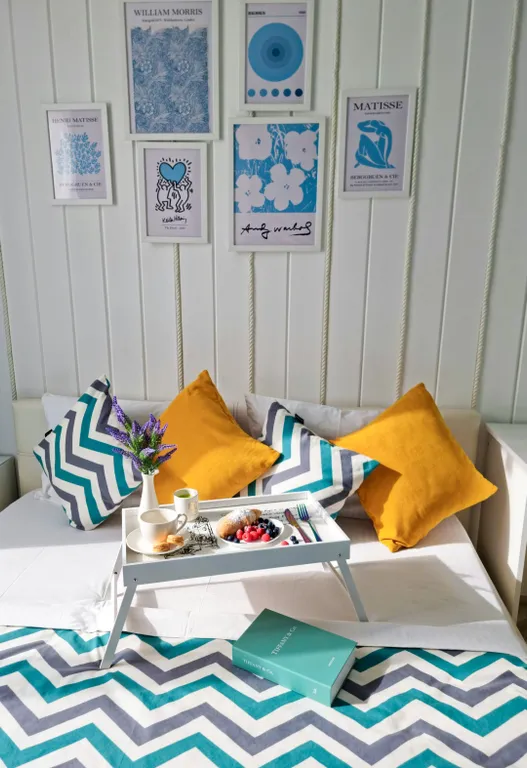 Уютная квартира с панорамными окнами и джакузи