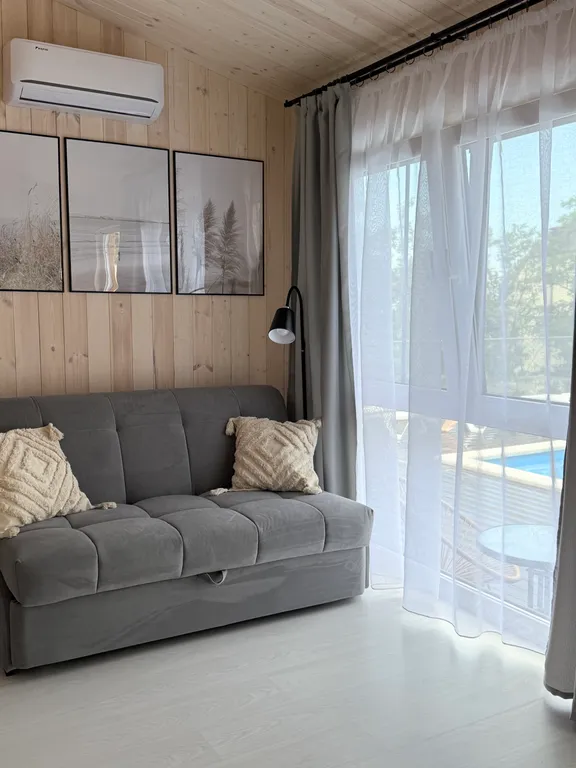 Уютный домик у моря