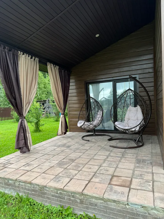 Дом на берегу реки Солоница