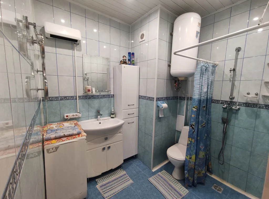 Просторные апартаменты в центре с видом на озеро