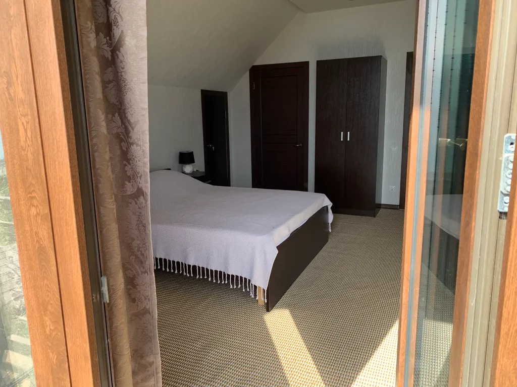 Апартаменты с видом и выходом на море