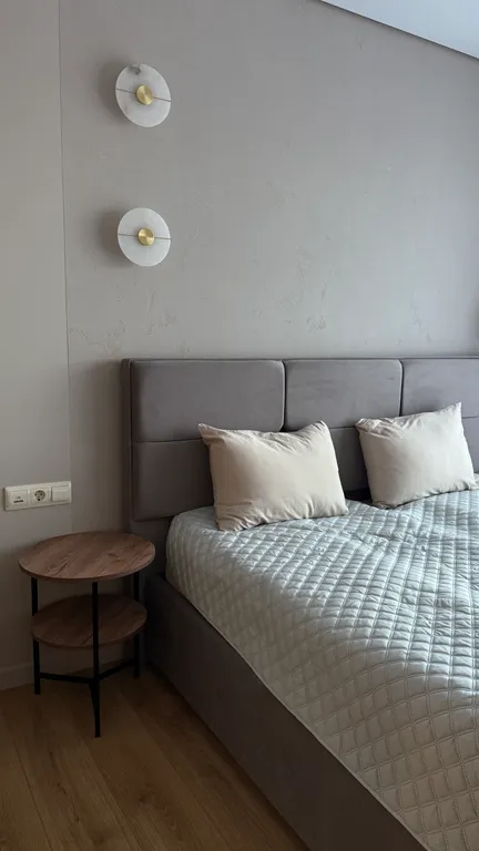 Дом с сауной и террасой а видом на сад