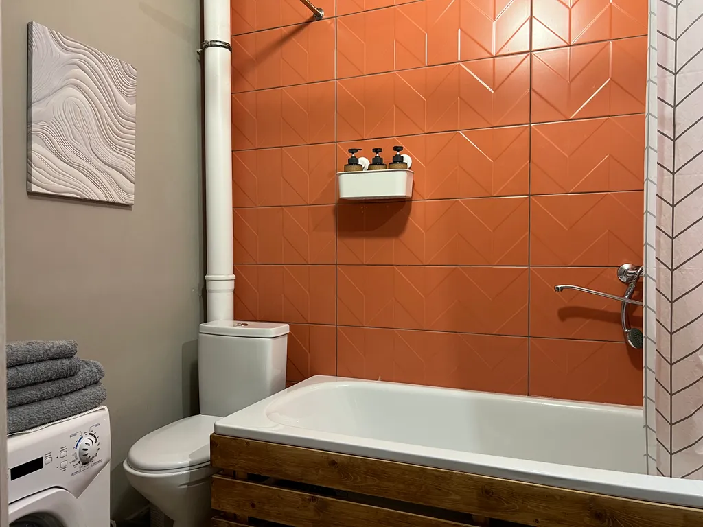 Уютная студия в современном спальном районе возле ЕКАД