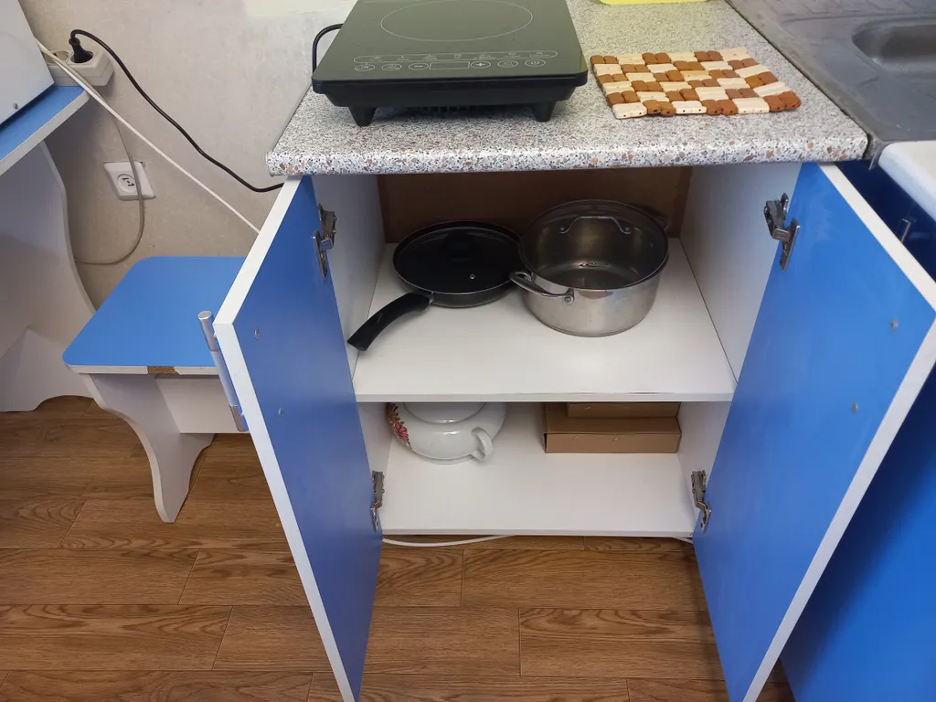 Светлая, уютная квартира вблизи Железнодорожной больницы