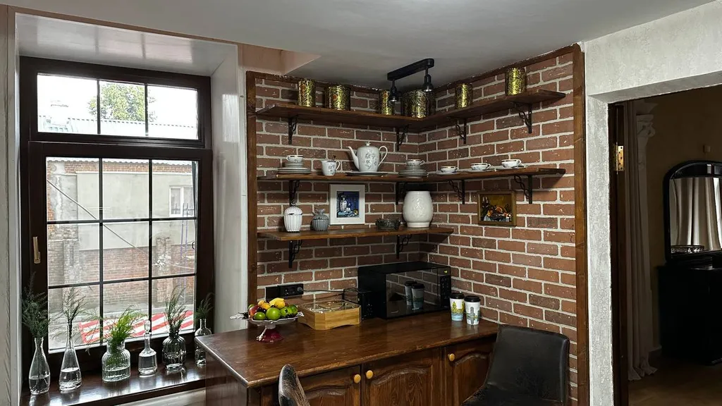 Апартаменты напротив Кремля