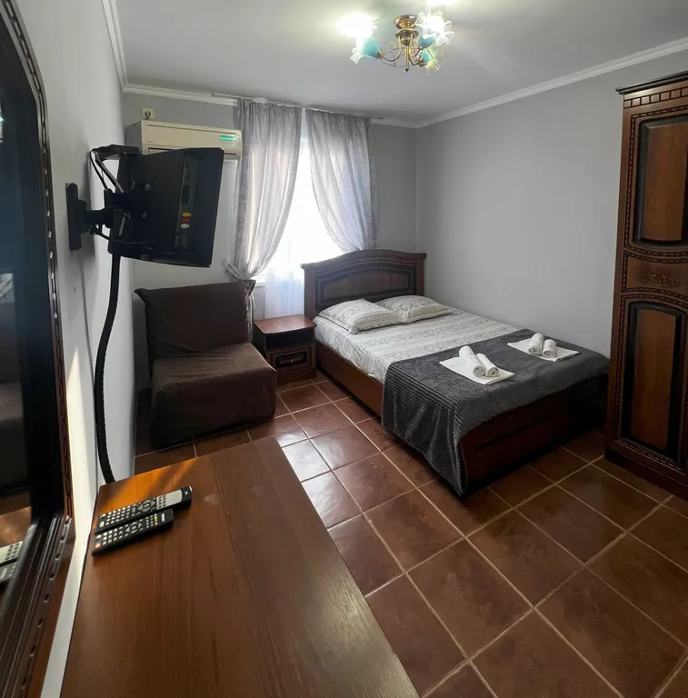 Квартира Комната — аренда посуточно в Лоо